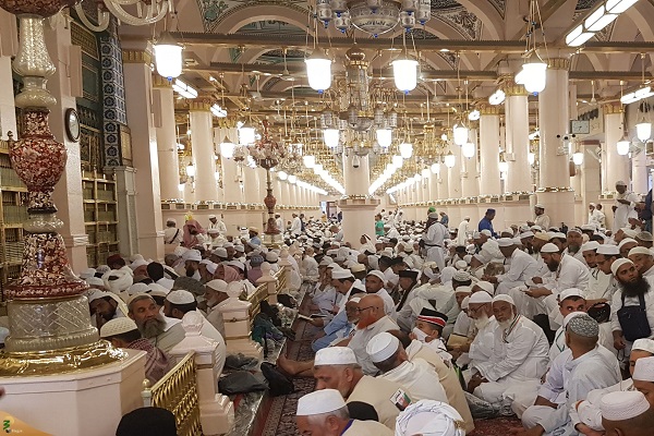 تکرار مسیر امام حسین در موسم حج توسط مسلمانان آذربایجان تکرار مسیر امام حسین در موسم حج توسط مسلمانان آذربایجان