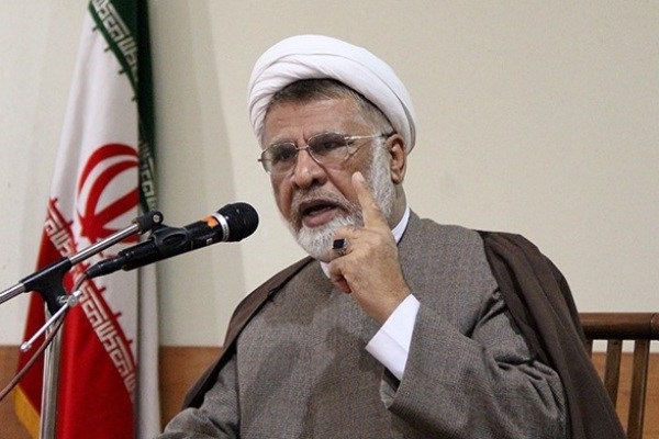 حرمت ورود زنان به ورزشگاه&zwnj;ها دلیل شرعی ندارد