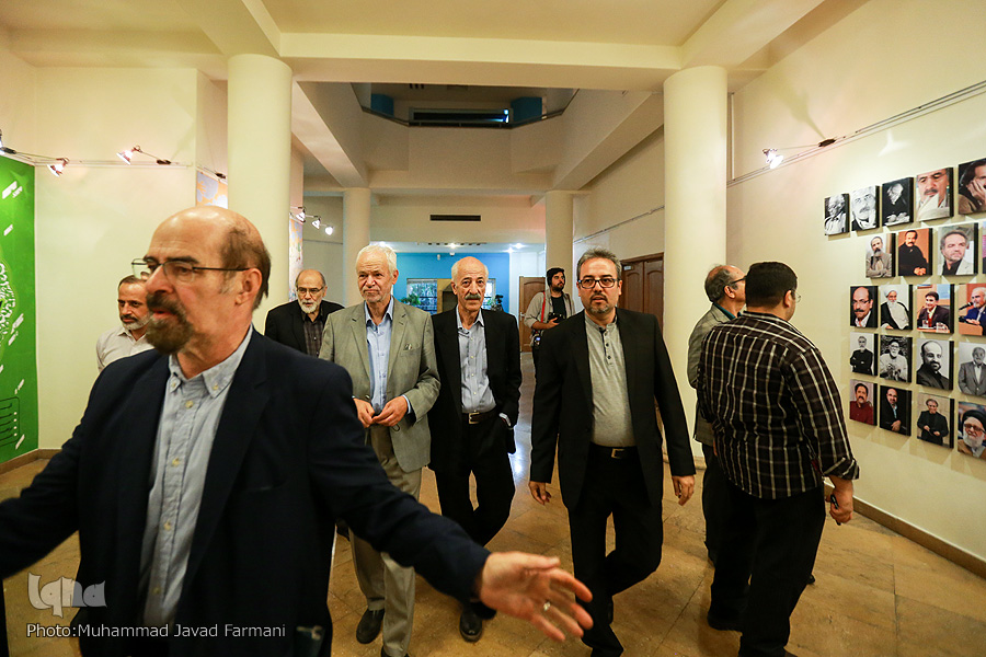 هنرمندان دینی در ششمین دوره جایزه هنری غدیر تجلیل شدند