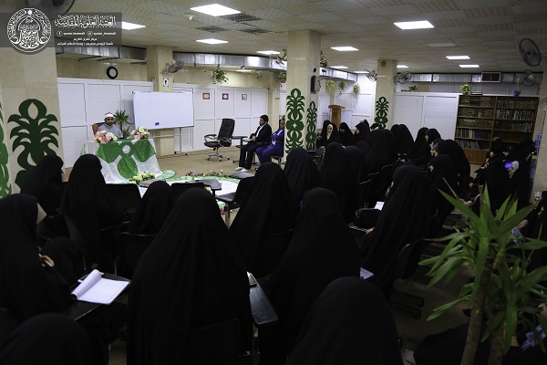 سمینار &laquo;اشتباهات پنهان قاریان و حافظان&raquo; در نجف + عکس&nbsp;