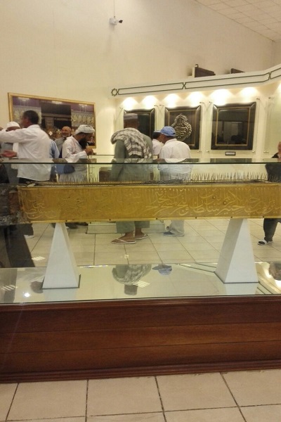 گزارشی از قدیمیترین نمادهای اسلامی در موزه مکه + تصاویر گزارشی از قدیمیترین نمادهای اسلامی در موزه مکه + تصاویر