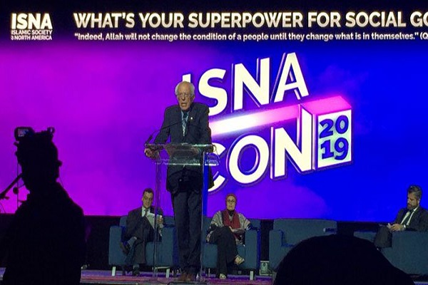 تاکید بر اهمیت نقش مسلمانان در عرصه سیاست آمریکا / انگلیسی