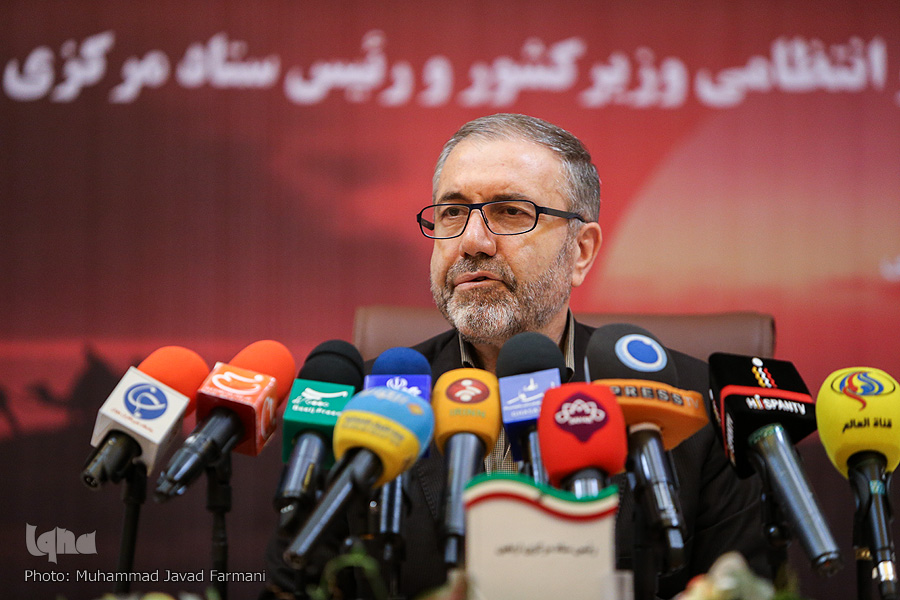 زائران اربعین گذرنامه همراه داشته باشند/ آغاز ارائه خدمات اربعین از 13 مهر