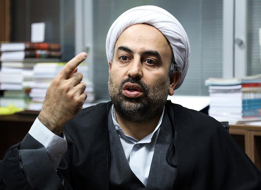 حجت الاسلام زائری دختر آبی وقتی حاشیهها خود را به متن میرسانند