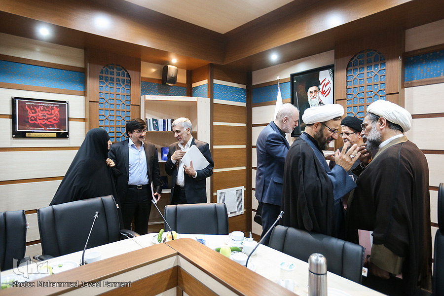 برگزارب جلسه شورای توسعه فرهنگ قرآنی بدون حضور وزرای عضو + عکس