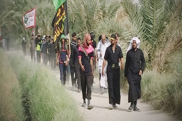نخستین کاروان پیاده&zwnj;روی اربعین حسینی از جنوب عراق آغاز شد