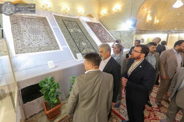 رونمایی از مصحف کمیاب به خط حضرت علی(ع) در نجف اشرف&nbsp;