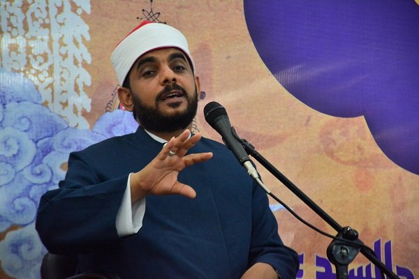 قرائت نباید هدف اصلی یک قاری باشد / استقبال بسیار زیاد مردم مصر از مسابقات قرآن / نقدی بر سازوکار تعیین قاری برتر قرائت نباید هدف اصلی یک قاری باشد / استقبال بسیار زیاد مردم مصر از مسابقات قرآن / نقدی بر سازوکار تعیین قاری برتر