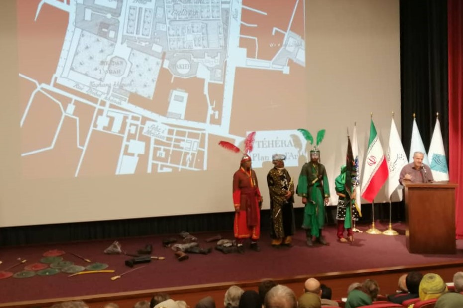 حق&zwnj;طلبی ابا&zwnj;عبدالله(ع) عامل عشق ایرانیان به او است/ وفاداری به فرهنگ عاشورا را در عمل نشان دهیم