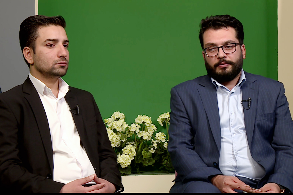 محمدرضا رحمانی و امیر رضایی از اعضای گروه شمس گلایه از فقدان شفافیت آئیننامه تواشیح تا اعمال سلائق داوران/ جذابیت هنر تواشیح در بومیسازی است/ خداحافظی از مسابقات