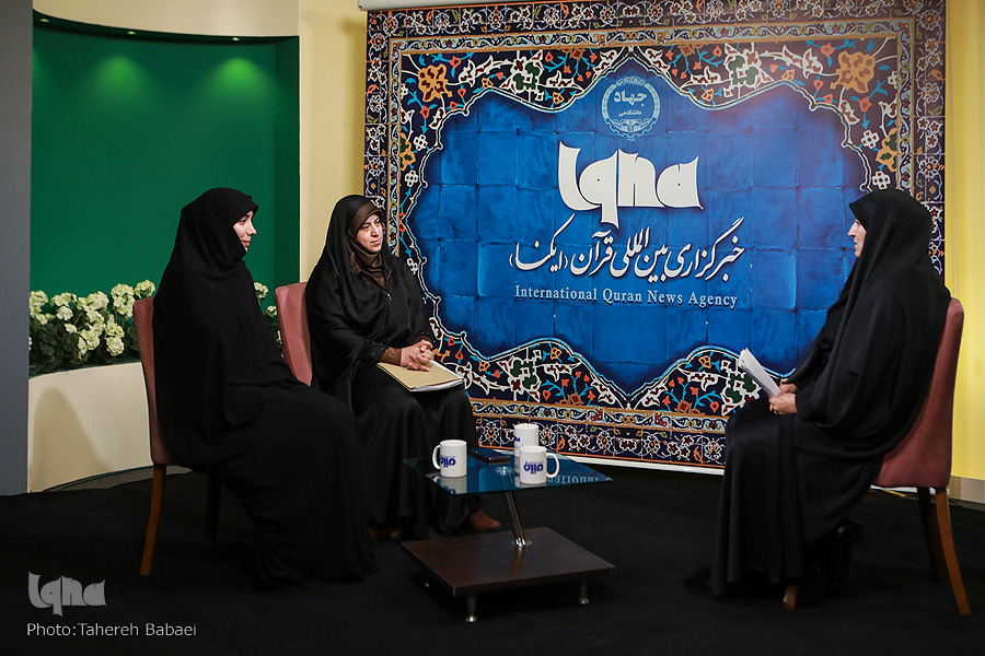 از میزگردهای تحلیلی تا تشریح شاخصهای توسعه فرهنگ قرآنی جمعه ///// از میزگردهای تحلیلی تا تشریح شاخصهای توسعه فرهنگ قرآنی