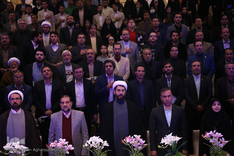 فضای جامعه نخبگانی ما با کلام الهی عجین است/ برنامهریزی برای تدبر در قرآن در دانشگاههای علوم پزشکی فضای جامعه نخبگانی ما با کلام الهی عجین است/ برنامهریزی برای تدبر در قرآن در دانشگاههای علوم پزشکی