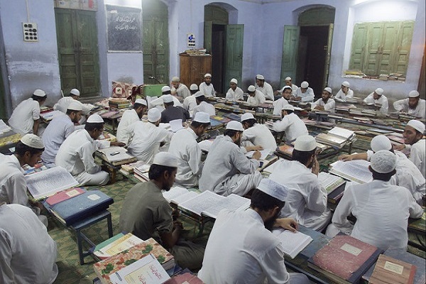 یادداشت/سودجویی جریان&zwnj;های افراطی از مدارس دینی پاکستان و فقر مردم