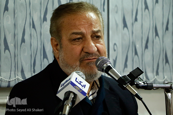 تلاوت دلنشین مرحوم محمدزاده در محضر آیت&zwnj;الله سبحانی/ یک دهه مدیریت جهادی در حسینیه&zwnj; خیاط&zwnj;ها