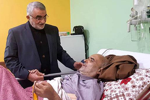 تلاوت دلنشین مرحوم محمدزاده در محضر آیت&zwnj;الله سبحانی/ یک دهه مدیریت جهادی در حسینیه&zwnj; خیاط&zwnj;ها