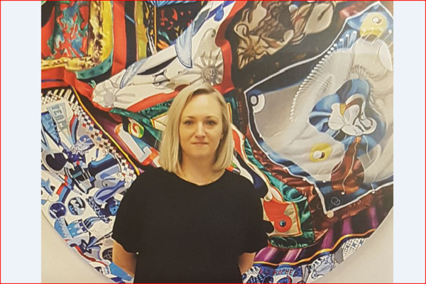 نمایش روسری&zwnj;های رنگی معرف حجاب در لهستان + عکس