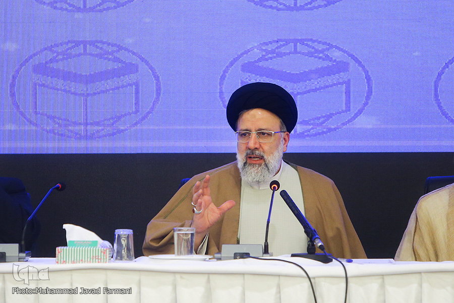 615 داعشی خود را تسلیم ارتش افغانستان کردند 615 داعشی خود را تسلیم ارتش افغانستان کردند