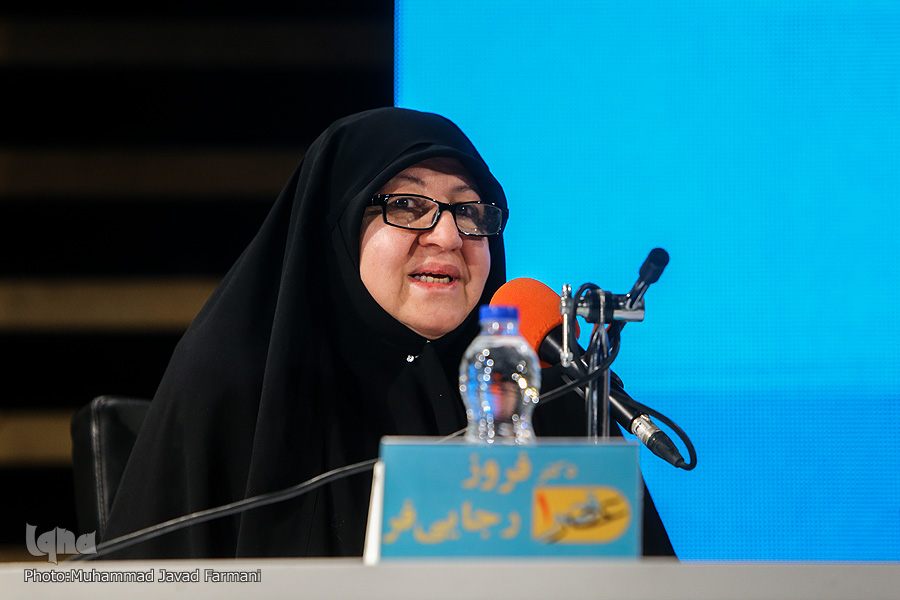 «تقاطع انقلاب»؛ سخنی منصفانه با جوانان/ برداشتن گام دوم انقلاب در گرو نقد گام نخست است «تقاطع انقلاب»؛ سخنی منصفانه با جوانان/ برداشتن گام دوم انقلاب در گرو نقد گام نخست است