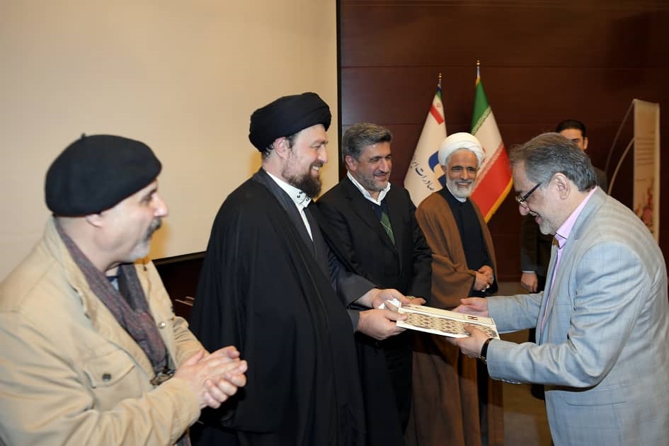 مراسم اختتامیه مسابقه «روایت نور» برگزار شد + عکس مراسم اختتامیه مسابقه «روایت نور» برگزار شد + عکس