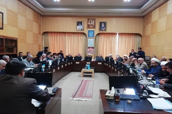 تعیین تکلیف بحث ادغام تا دو ماه آینده / انتقاد نمایندگان مجلس از وضعیت قرآنی کشور تعیین تکلیف بحث ادغام تا دو ماه آینده / انتقاد نمایندگان مجلس از وضعیت قرآنی کشور