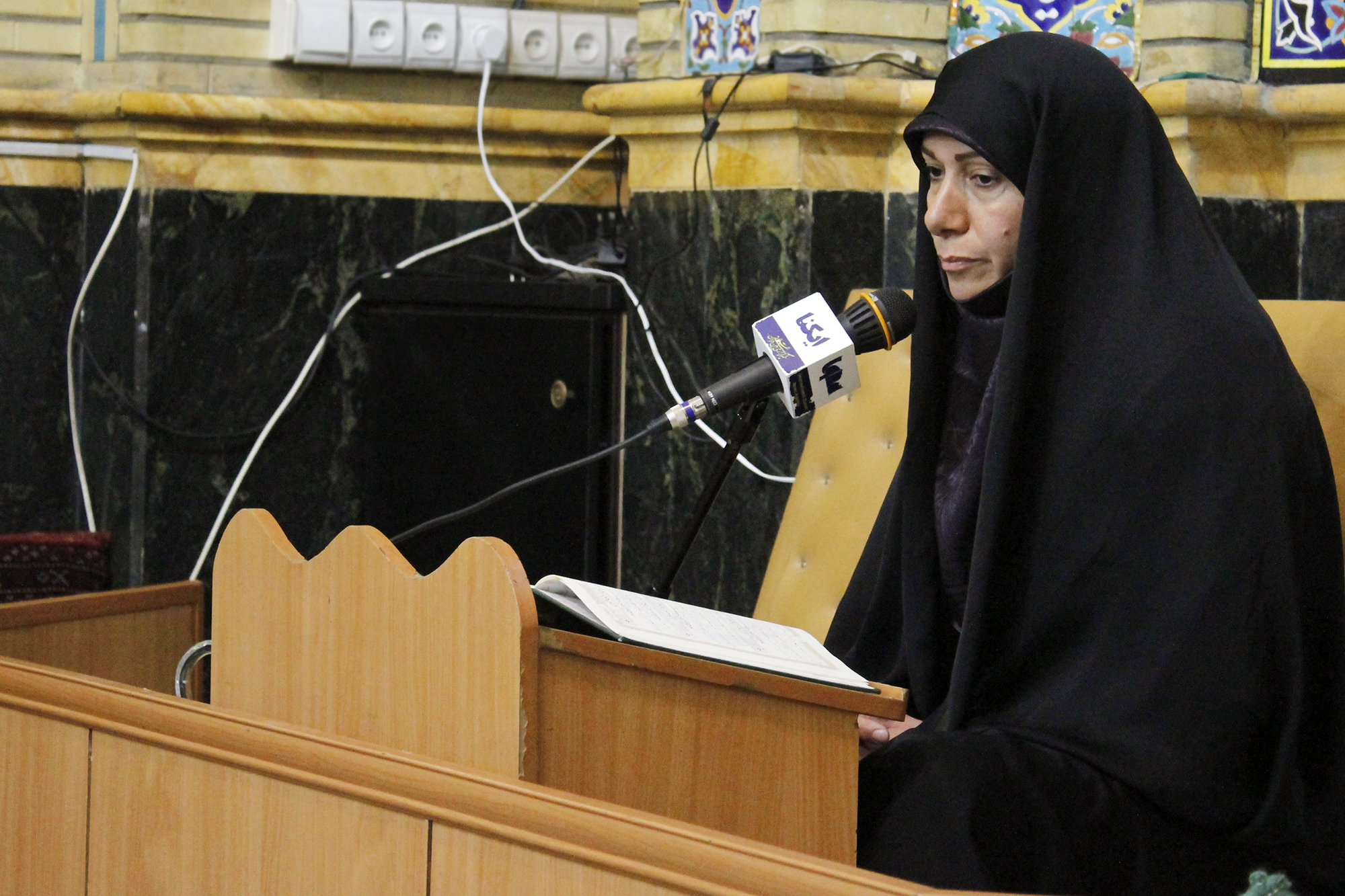 اولین دوره اشهار بانوان برگزار شد اولین دوره اشهار بانوان برگزار شد