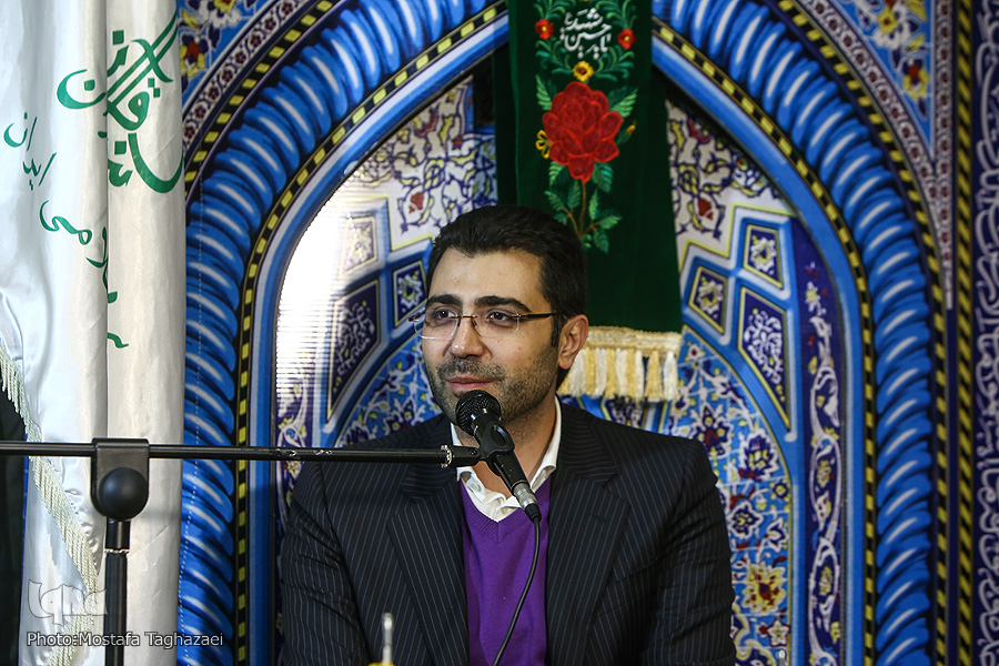 بیان فضائل زهرای مرضیه(س) در مراسم حسینیه قرآن و عترت بنیاد قرآن