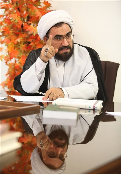 تفسیر آیات محاربه بدون تطبیق با زمان و مکان درست نیست/ لزوم آموزش شهروندی برای اعتراض مسالمت&zwnj;آمیز