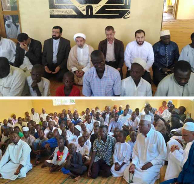 پرچم حرم امام رضا(ع) در مسجد خوجههای اوگاندا + عکس پرچم حرم امام رضا(ع) در مسجد خوجههای اوگاندا + عکس