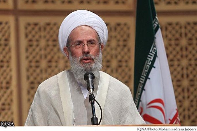 تحقیقات در محور دعوت جامعه به سمت دین باشد/ قطع بودجه مراکز بدون بازدهی تحقیقات در محور دعوت جامعه به سمت دین باشد/ قطع بودجه مراکز بدون بازدهی