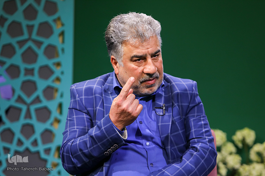 احمد مرادی پیشکسوت قرآنی احمد مرادی پیشکسوت قرآنی