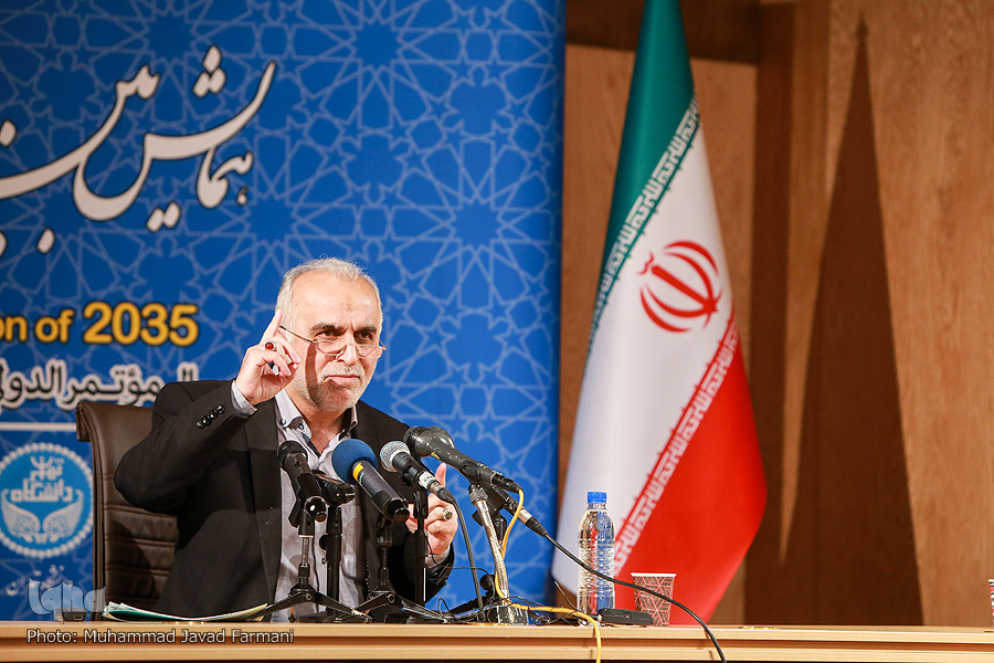 بازار سرمایه سکوی جهش اقتصادی است