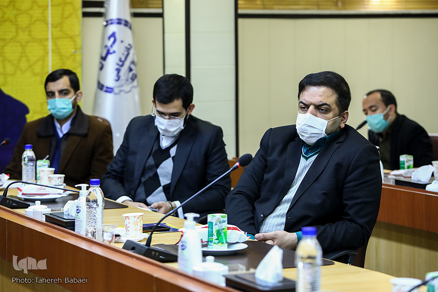 تعیین بخش ویژه مکتب حاج قاسم در کتاب و پایان&zwnj;نامه سال دانشجویی