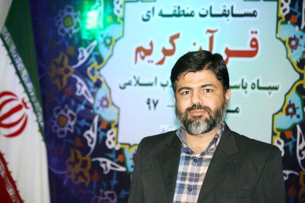 سرهنگ دوم محمد دیانت مدیر دارالقرآن سپاه سرهنگ دوم محمد دیانت مدیر دارالقرآن سپاه