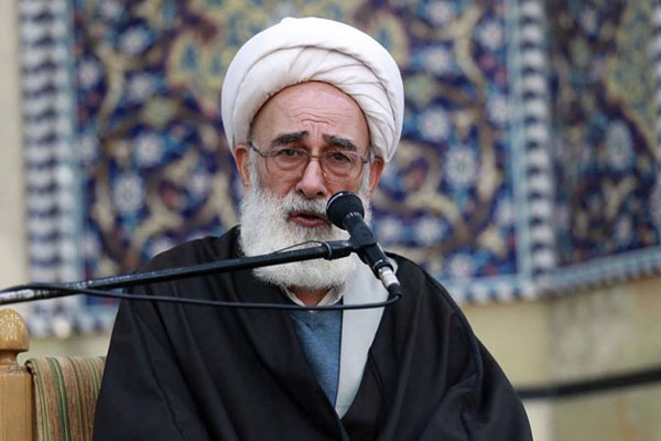 پافشاری در تبیین صراط مستقیم مهمترین خدمت فاطمه(س) به بشریت است