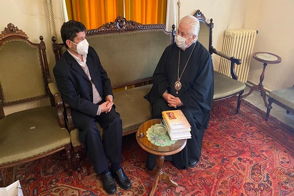 همزیستی ادیان ضرورتی براى مواجهه با دينانكارى است همزیستی ادیان ضرورتی براى مواجهه با دينانكارى است