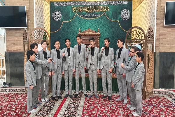 برگزاری محفل انس با قرآن نخبههای قرآنی مؤسسه اظهرالجمیل در دارالقرآن حرم رضوی