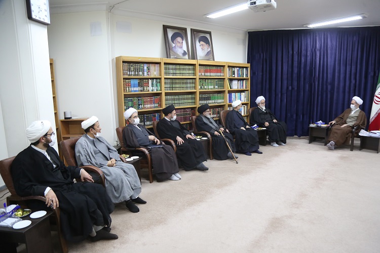 آیت&zwnj;الله علیرضا اعرافی، مدیر حوزه&zwnj;های علمیه