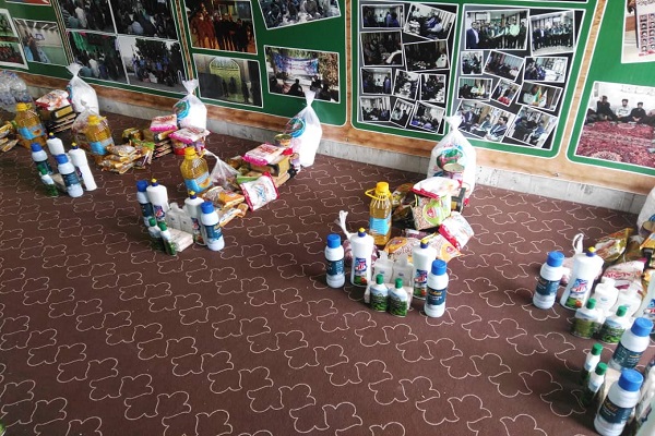 جمعه//////خدمت&zwnj;رسانی جهادگران شیعه و سنی نمی&zwnj;شناسد / برگزاری اردوی جهادی 14 روزه برای 30 هزار زائر پاکستانی