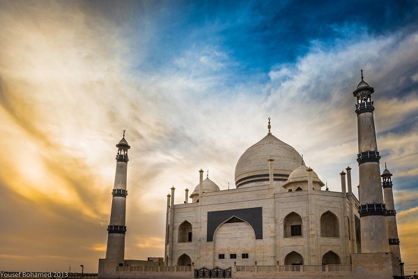 مسجد فاطمه الزهرا (س) و شباهت به تاج محل +فیلم مسجد فاطمه الزهرا (س) و شباهت به تاج محل +فیلم