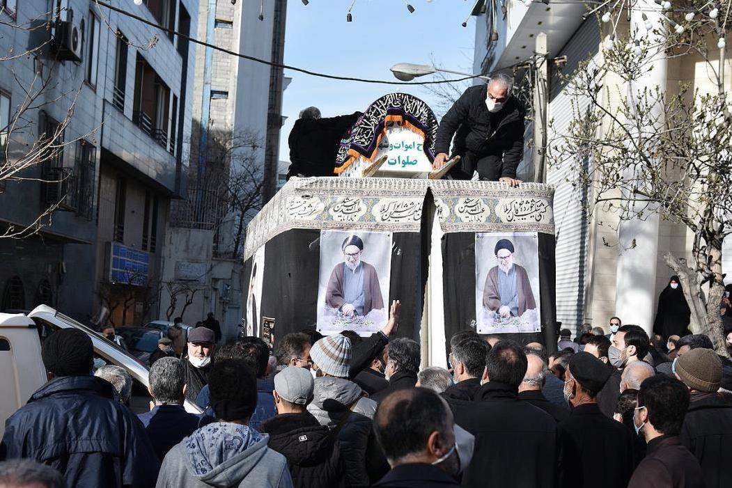 پیکر مطهر آیتالله ضیاءآبادی در حرم عبدالعظیم حسنی(ع) آرام گرفت پیکر مطهر آیتالله ضیاءآبادی در حرم عبدالعظیم حسنی(ع) آرام گرفت