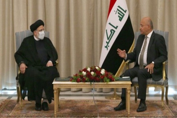 نظام جمهوری اسلامی ایران امتداد مکتب عاشورا است نظام جمهوری اسلامی ایران امتداد مکتب عاشورا است