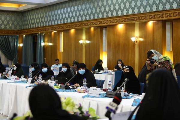 نشست بین المللی نقش زنان//خانوم بصیری نشست بین المللی نقش زنان//خانوم بصیری