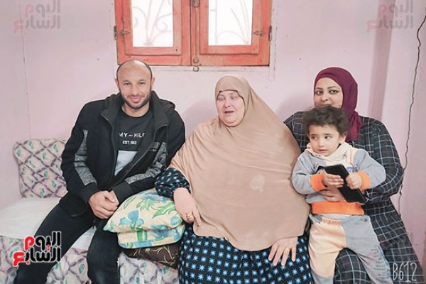 حکایت بانوی 58 ساله مصری که زندگی خود را وقف قرآن کرد + عکس