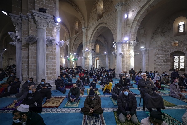 عکس| از سرگیری نماز جمعه در غزه پس از 40 روز