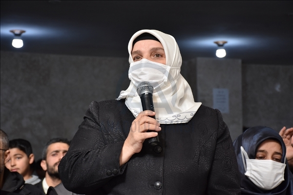 عکس/ فارغ التحصیلی ۱۰۵ حافظ قرآن در اعزاز سوریه