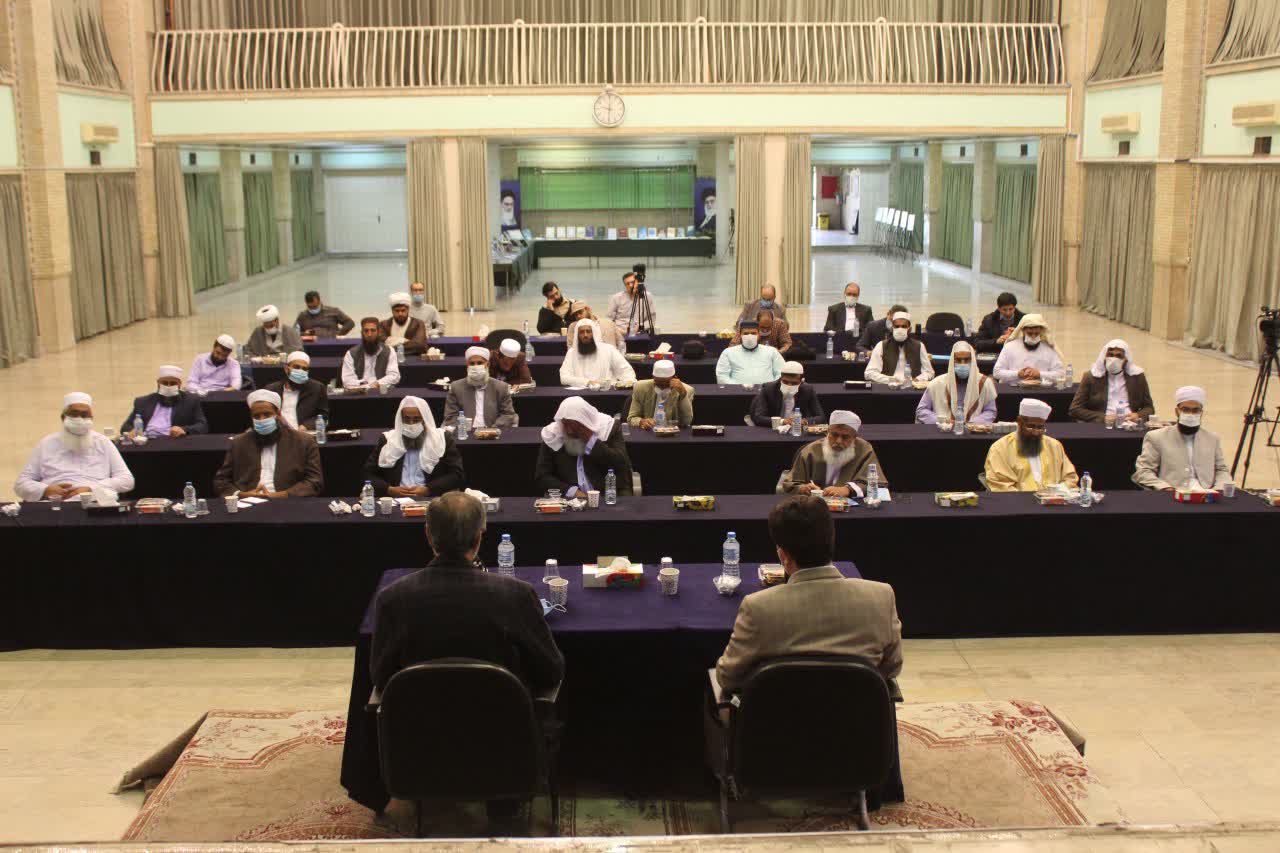 حضور قرآنیان سیستان و بلوچستان در شورای عالی قرآن حضور قرآنیان سیستان و بلوچستان در شورای عالی قرآن