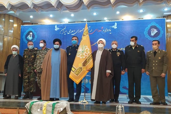 رتبه برتر نهاجا و نزاجا در نتایج تیمی مسابقات قرآن آجا و دریافت درفش قرآنی رتبه برتر نهاجا و نزاجا در نتایج تیمی مسابقات قرآن آجا و دریافت درفش قرآنی