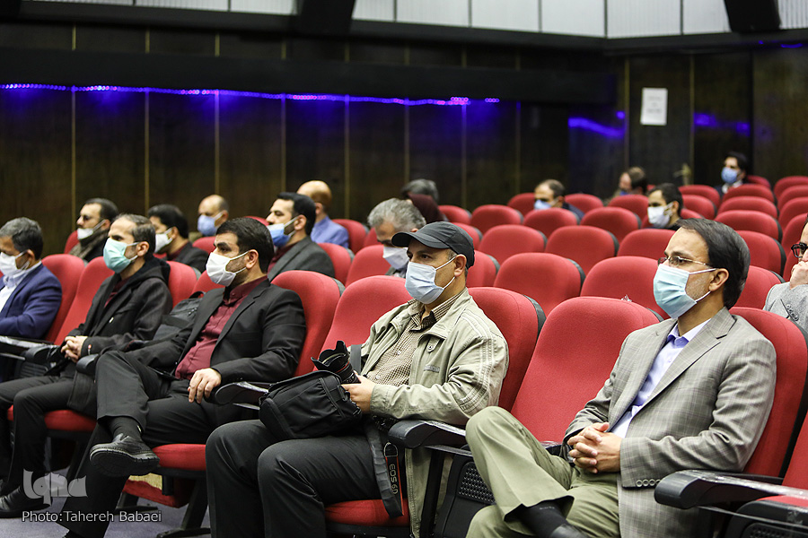 راههای نرفته در مسیر هنر قرآنی طولانی است راههای نرفته در مسیر هنر قرآنی طولانی است