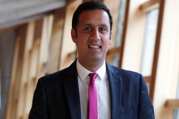 تلاش برای صلح در مقابل جنگ افروزی در خاورمیانه تلاش برای صلح در مقابل جنگ افروزی در خاورمیانه