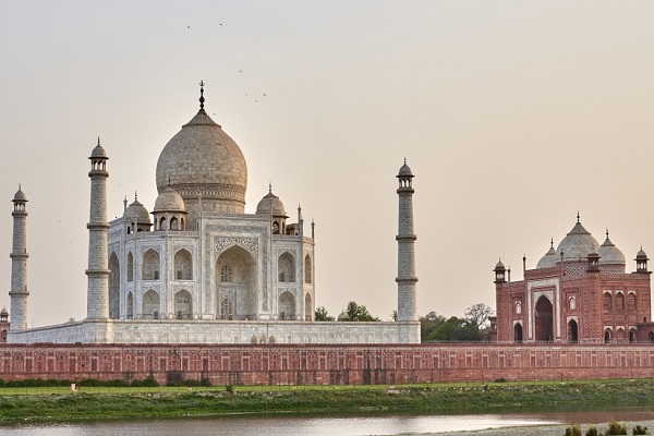 آماده// &laquo;تاج محل&raquo;؛ نماد همزیستی مسالمت آمیز شیعه و سنی / گزارش